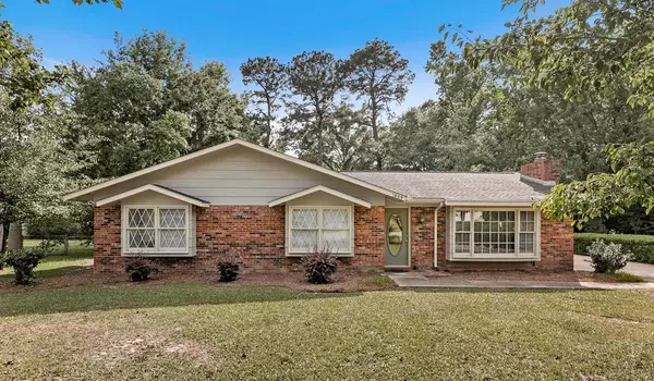 1809 Medera Ct, Dothan, AL 36301