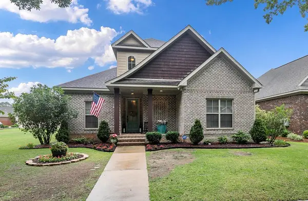 221 Prestwick, Dothan, AL 36305