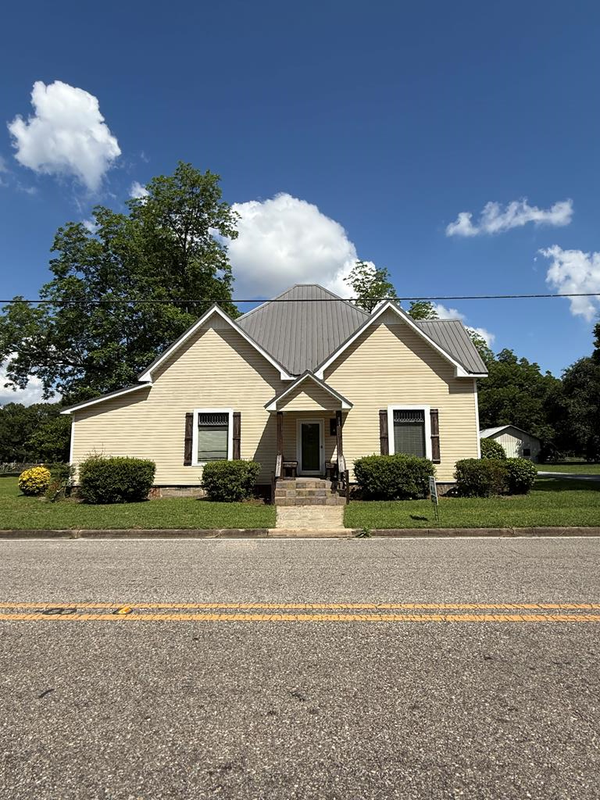 227 South Broad St, Newville, AL 36345