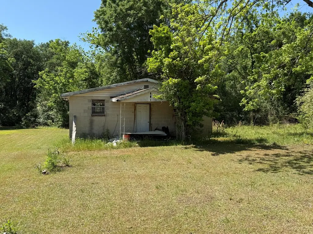 704 Oak Street, Ashford, AL 36312 - #1