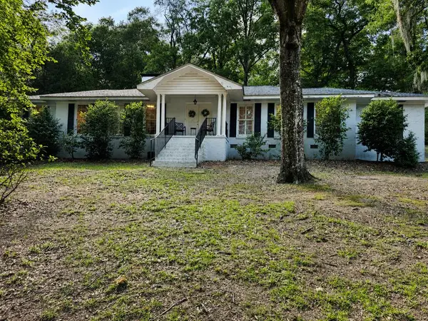 263 Squirrel Drive, Ozark, AL 36360