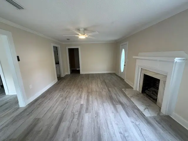 1011 Irwin St, Dothan, AL 36301 - #3