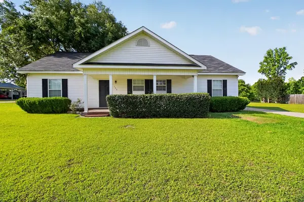 166 Fuller Rd, Dothan, AL 36301