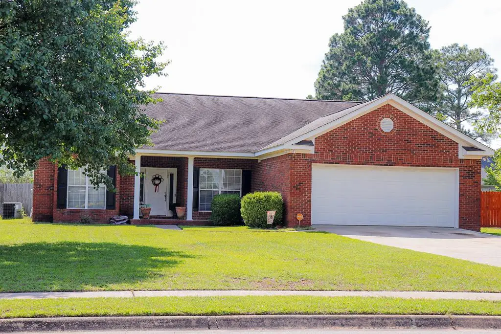 123 Lakeside Drive, Dothan, AL 36301 - #1