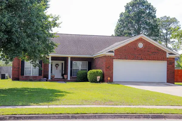 123 Lakeside Drive, Dothan, AL 36301