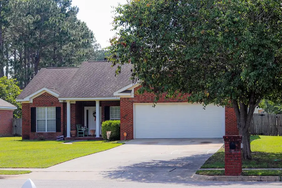 123 Lakeside Drive, Dothan, AL 36301 - #3