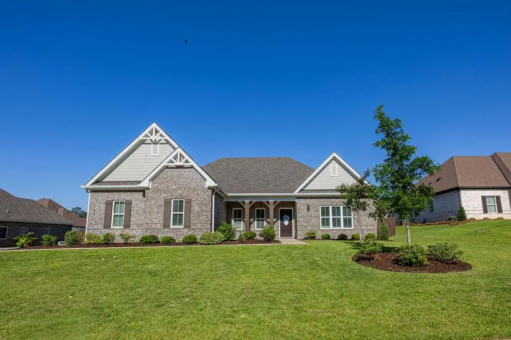 616 Charleston Mills Dr, Midland City, AL 36350 - #1