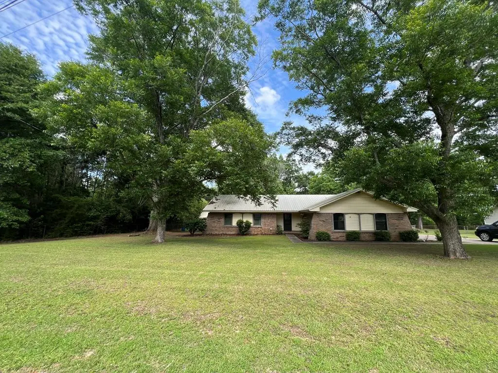 458 Harrison Drive, Daleville, AL 36322 - #1