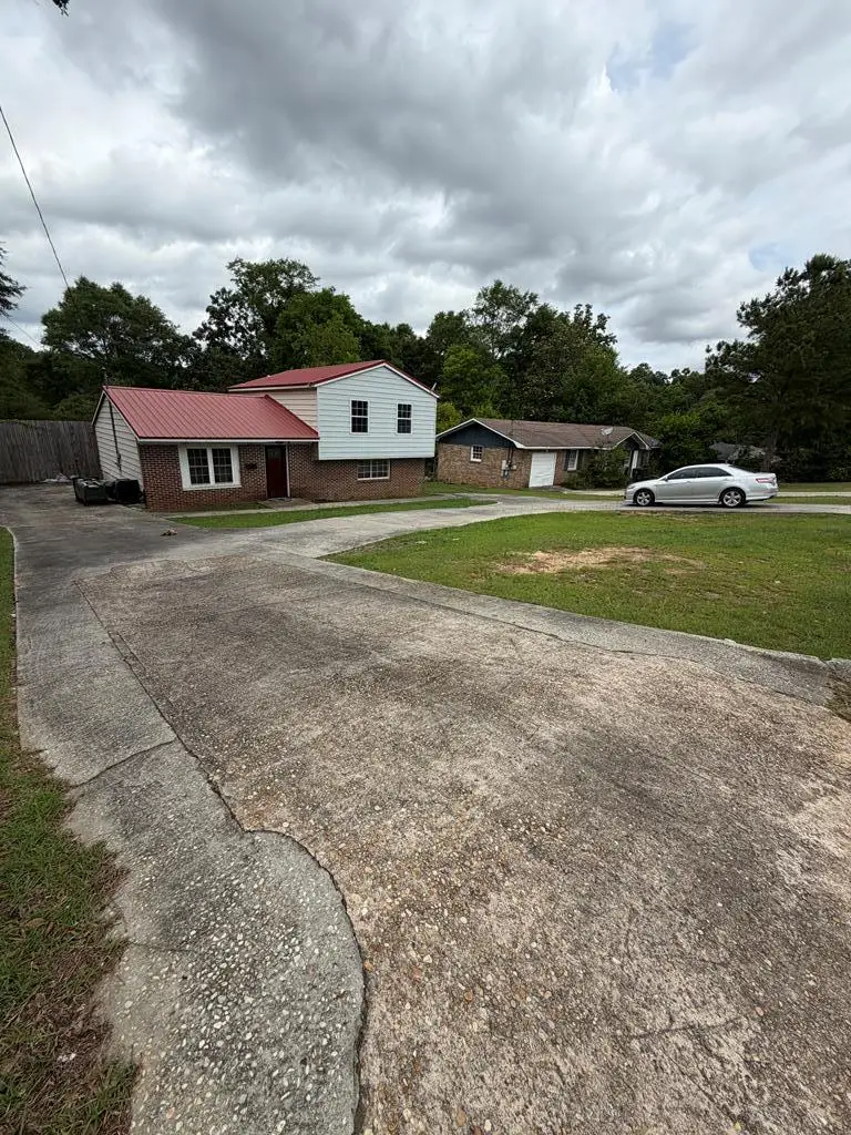 1221 Denton Road, Dothan, AL 36303 - #2