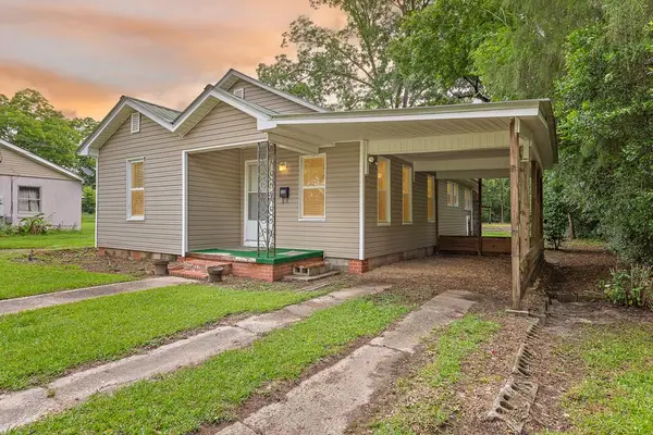 306 N Cherokee Street, Geneva, AL 36340