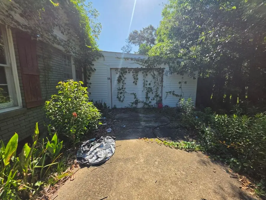 1086 N Pine St, Loxley, AL 36551 - #2