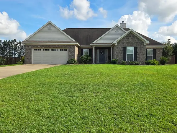 117 Designer Circle, Dothan, AL 36303
