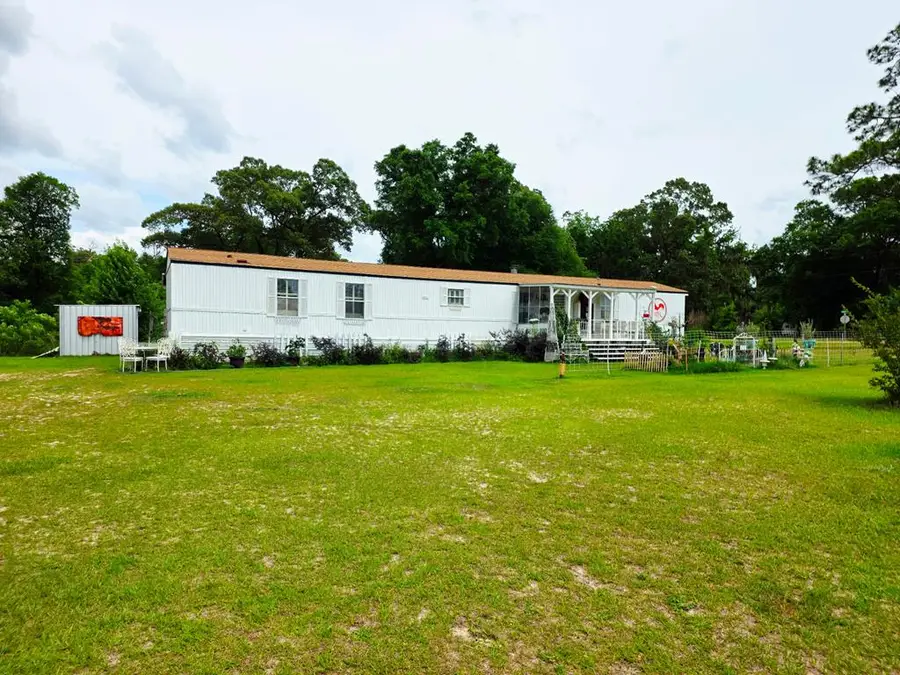 151 Clover Street, Gordon, AL 36343 - #3