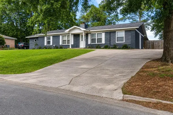 46 Dogwood, Midland City, AL 36350
