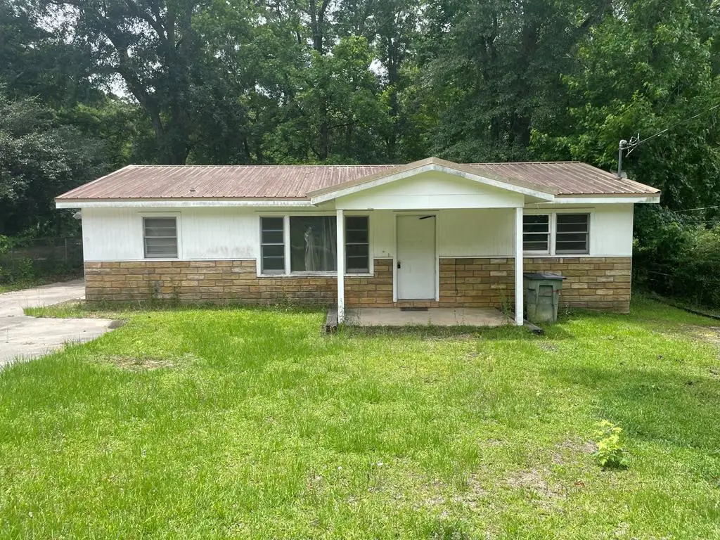 20 Willa St, Ozark, AL 36360 - #1