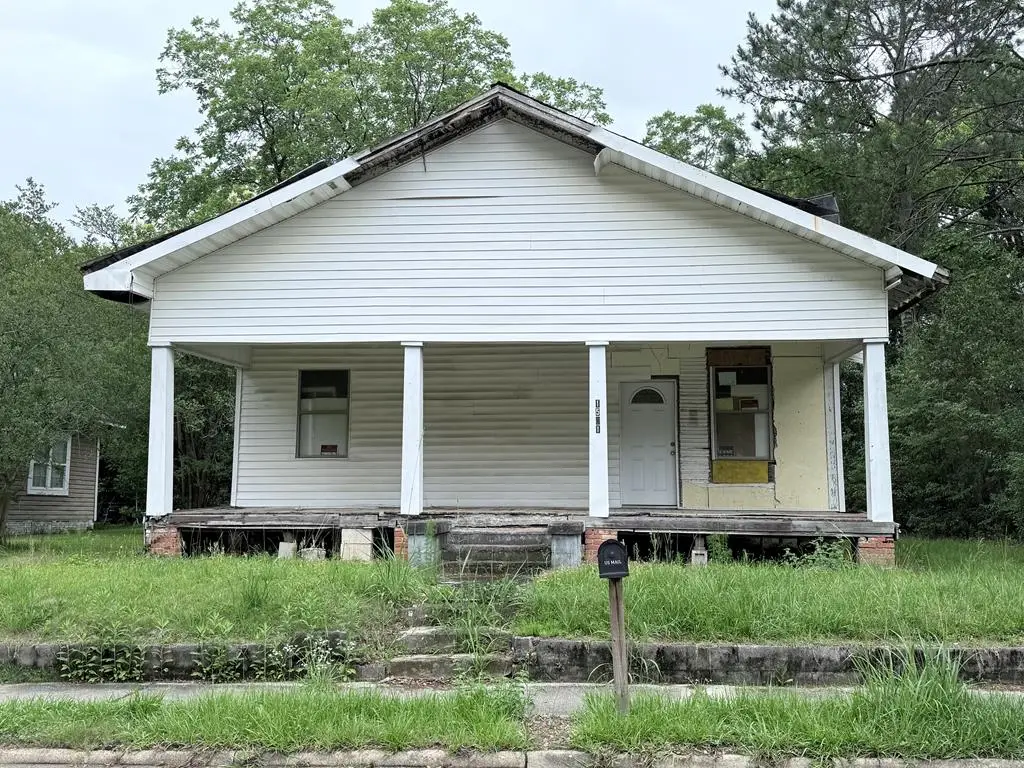 1501 S St Andrews, Dothan, AL 36301 - #1