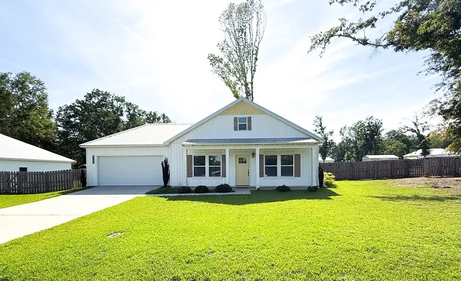 250 Merrit Dr, Slocomb, AL 36375 - #2