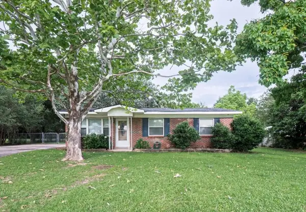 105 Martin Dr, Abbeville, AL 36310