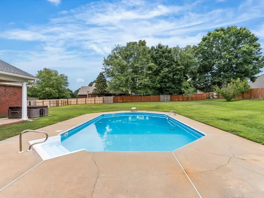 102 Commonwealth Court, Enterprise, AL 36330 - #3