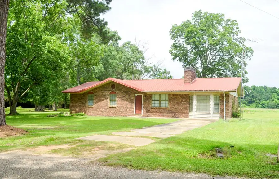 225 Royce Ln, Dothan, AL 36301 - #2