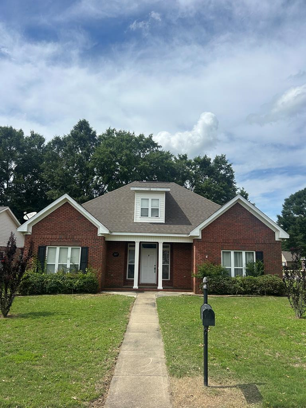 207 Petersburgh, Dothan, AL 36305