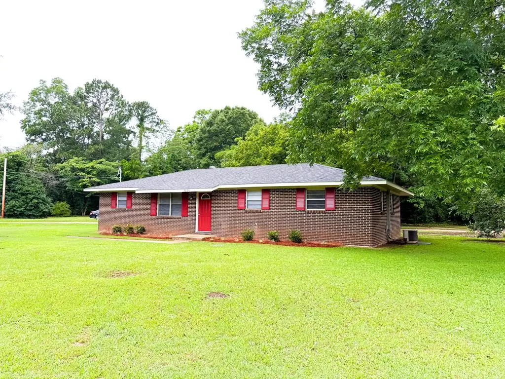 2600 Kristie Rd, Dothan, AL 36303 - #1