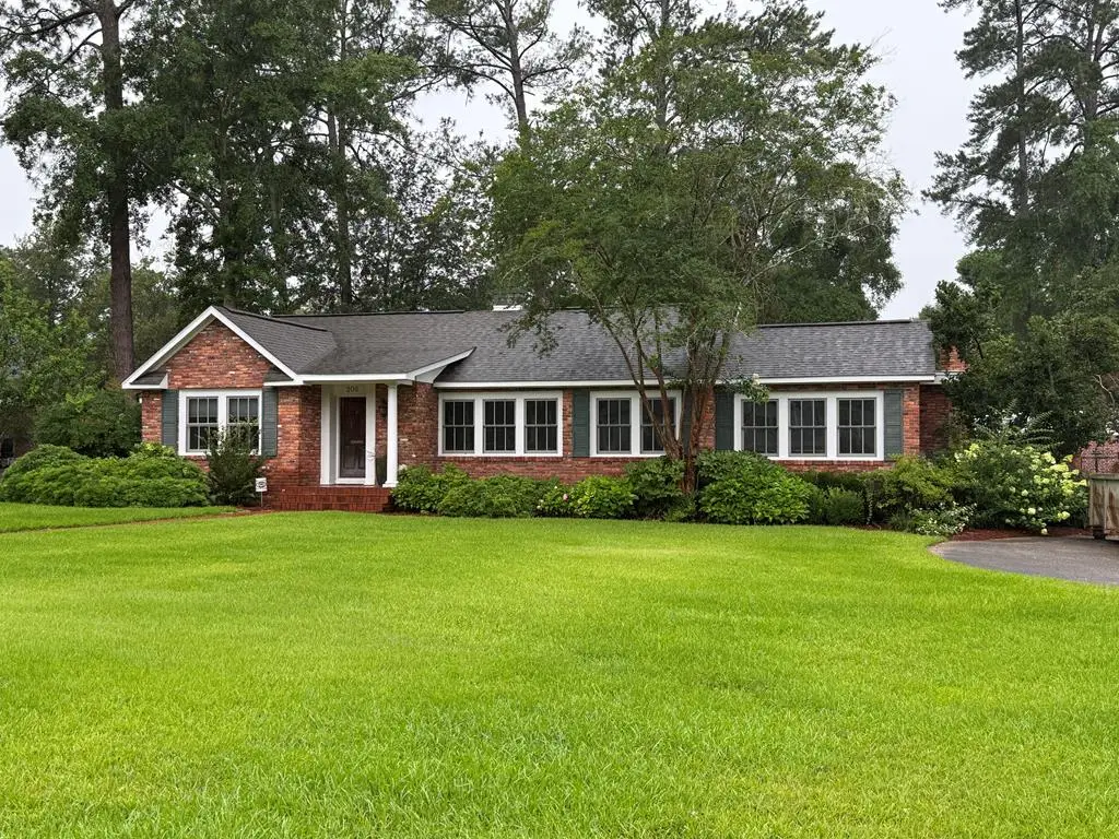 209 Hazelwood, Dothan, AL 36303 - #1