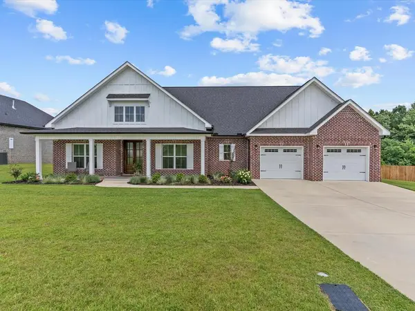 332 Lakes Drive, Enterprise, AL 36330