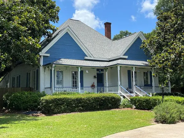 720 S Main Street, Headland, AL 36345
