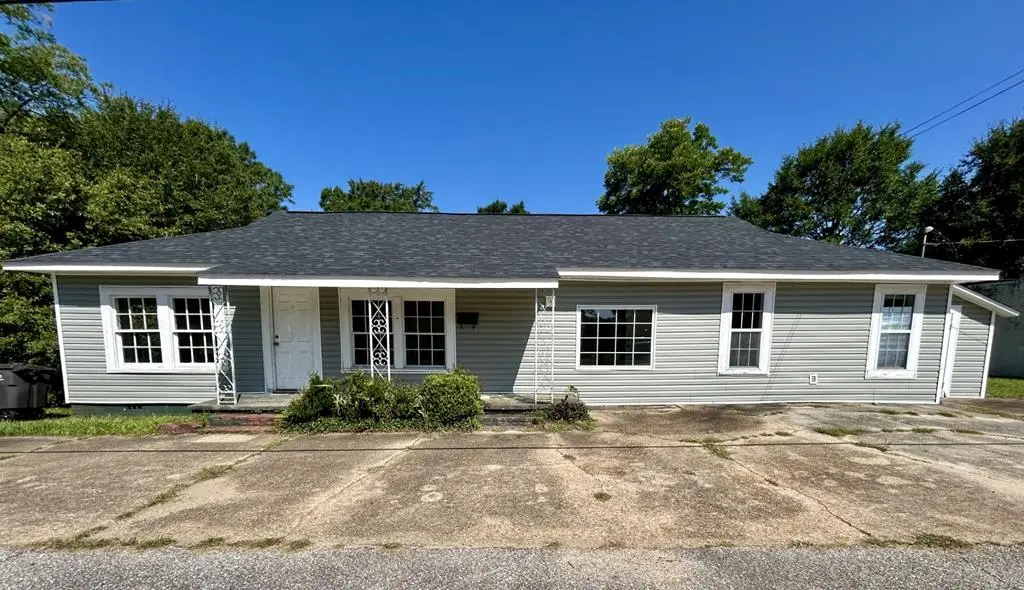 418 S Main Street, Headland, AL 36345 - #1