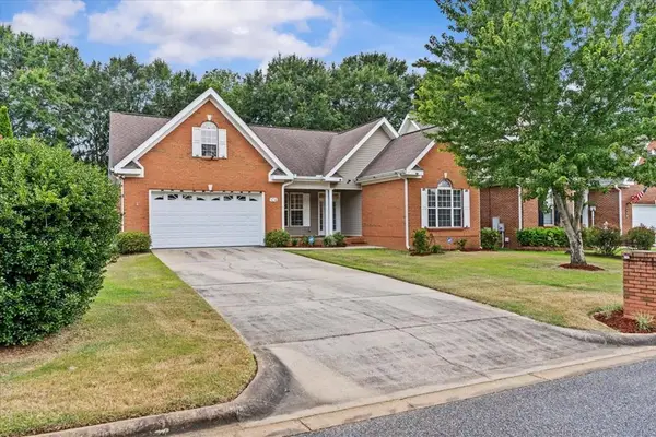 104 Petersburg Ct, Dothan, AL 36305
