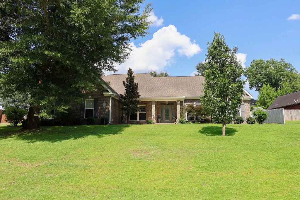 643 Westbrook Rd, Dothan, AL 36303 - #1