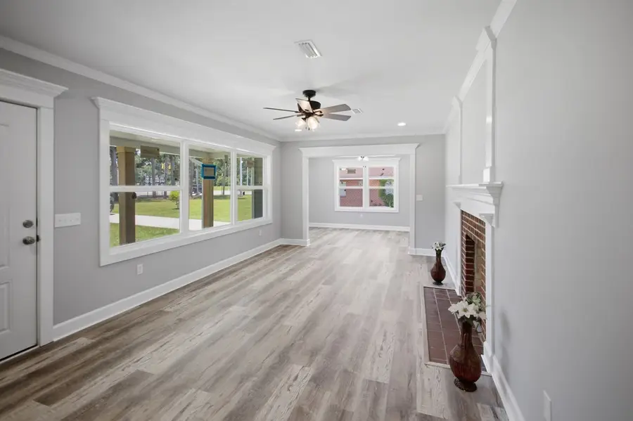 892 N Claxton Ave, Elba, AL 36323 - #2