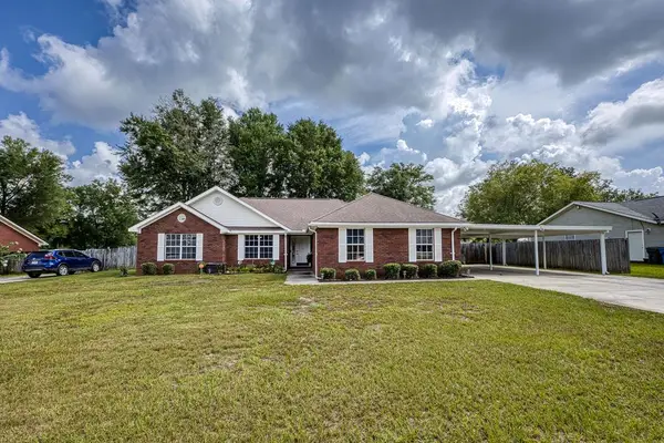 2905 NW Thorndale Pl, Dothan, AL 36303