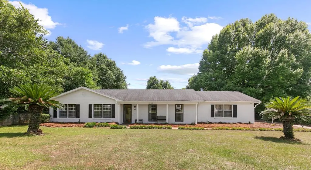 206 N Valley Hill Drive, Enterprise, AL 36330 - #1