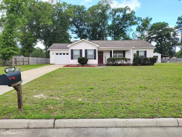 437 Wilshire, Geneva, AL 36340