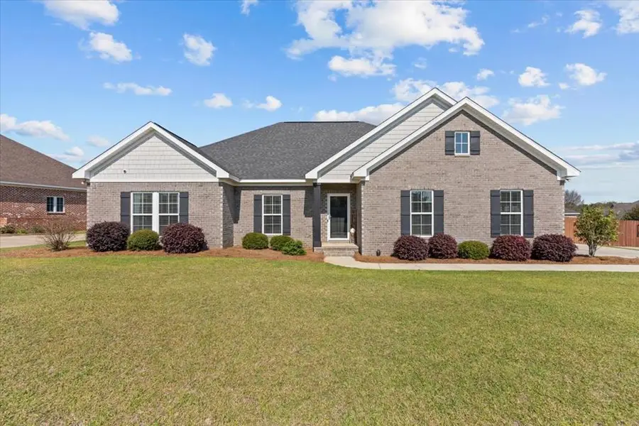 107 Highland Drive, Headland, AL 36345 - #2