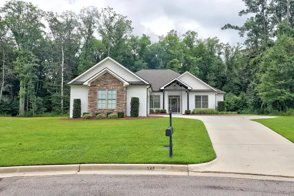 128 Laney Lane, Dothan, AL 36305