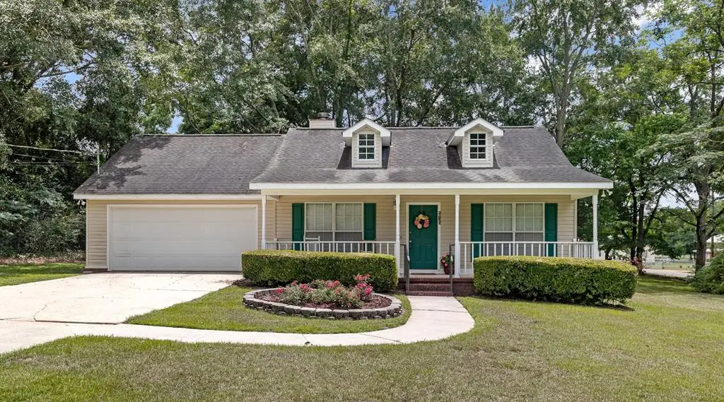 515 W Court Street, Slocomb, AL 36375 - #1
