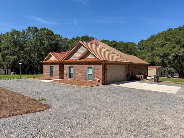 572 Doe Run Drive, Newton, AL 36352