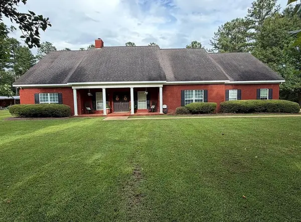 696 Benton Store Rd, Columbia, AL 36319