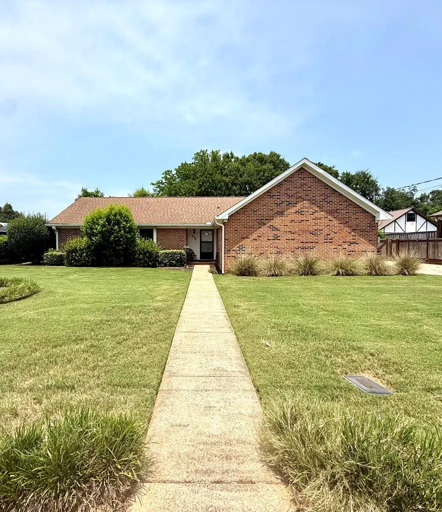 275 Simpson Dr, Daleville, AL 36322 - #1