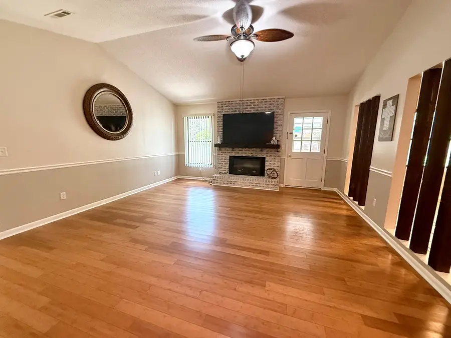 275 Simpson Dr, Daleville, AL 36322 - #3