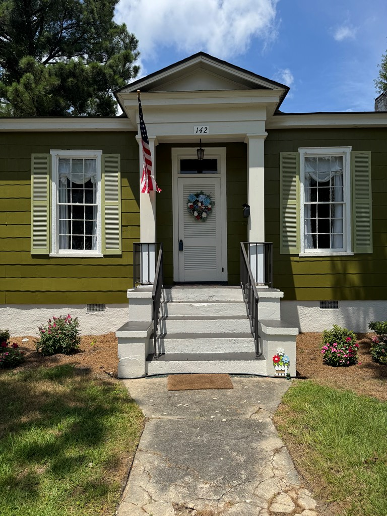 142 N Randolph Avenue, Eufaula, AL 36027 - #3