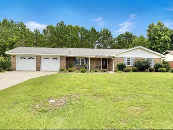1806 Highland Dr, Elba, AL 36323