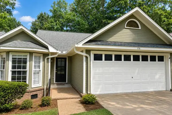 116 Woodcreek, Dothan, AL 36301