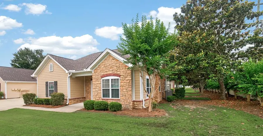 306 Hidden Creek Circle, Unit #2, Dothan, AL 36301 - #3
