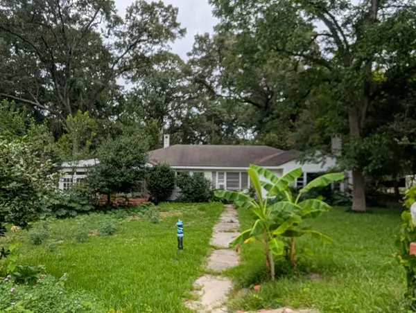 464 Dickert Circle, Brundidge, AL 36010