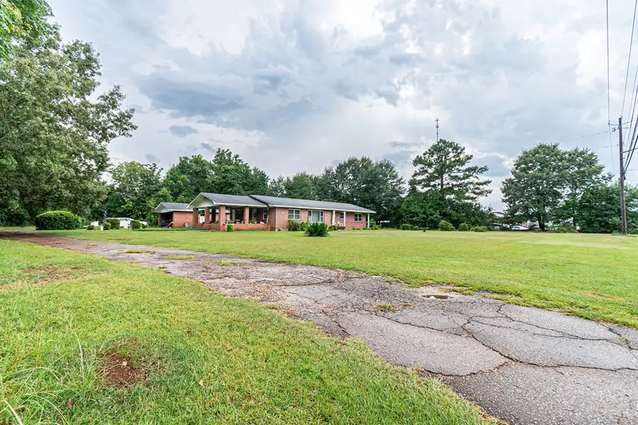 535 Ozark Rd, Abbeville, AL 36310 - #3