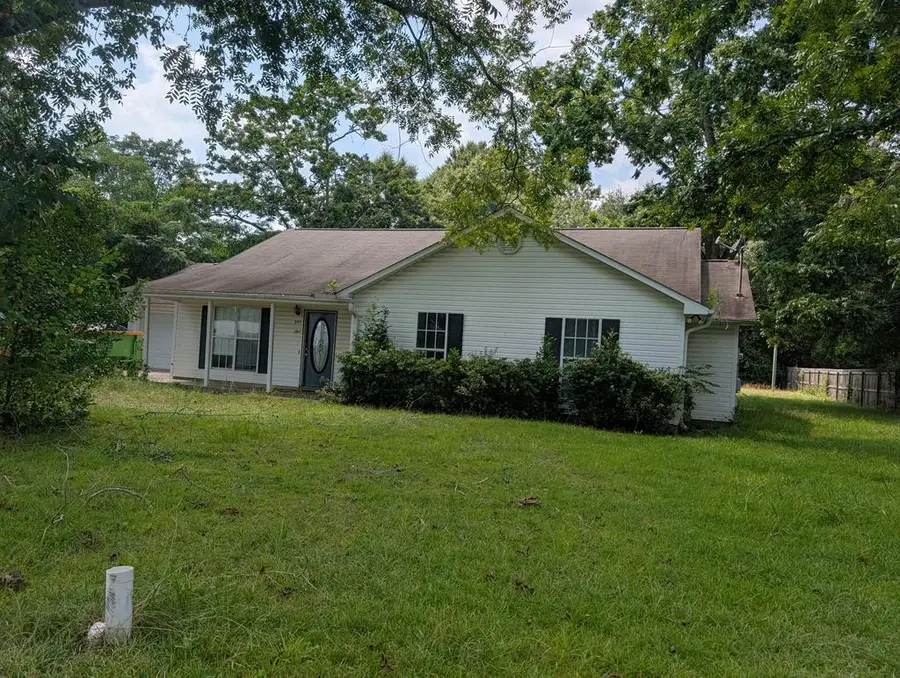 305 Avenue G, Hartford, AL 36344 - #2